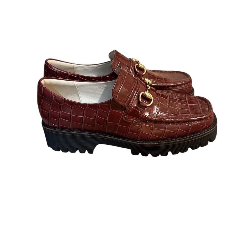 INTENTIONALLY BLANK Women’s Croc-Embossed Burgundy Loafers
Size 7 NWT!